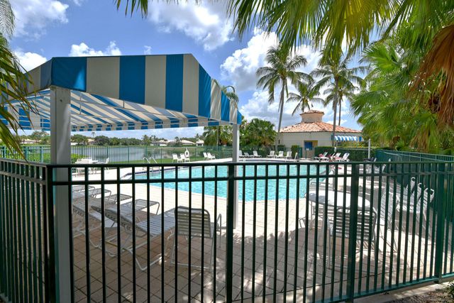 2683 Irma Lake Drive, West Palm Beach, FL 33411