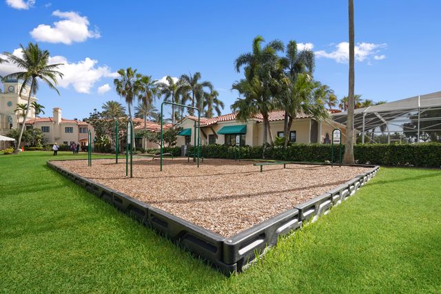 2683 Irma Lake Drive, West Palm Beach, FL 33411