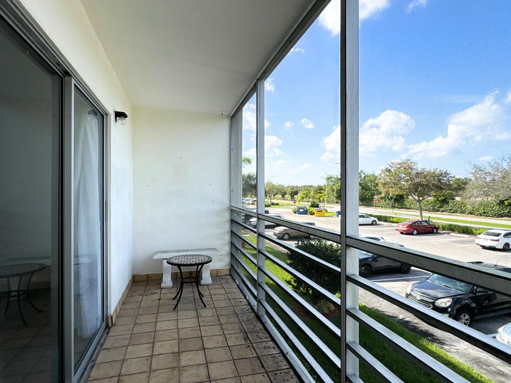 Image 28 of property listing at 484 Mansfield L, Boca Raton, FL 33434