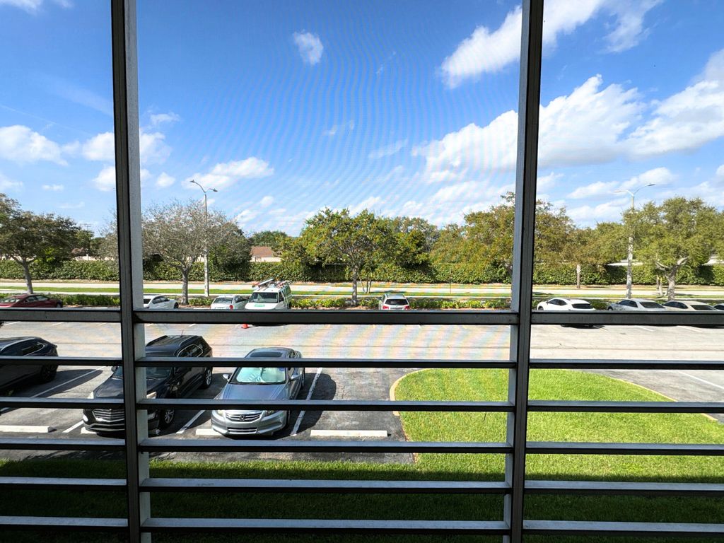 Image 30 of property listing at 484 Mansfield L, Boca Raton, FL 33434