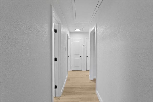 122 N Holly Drive, Baytown, TX 77520