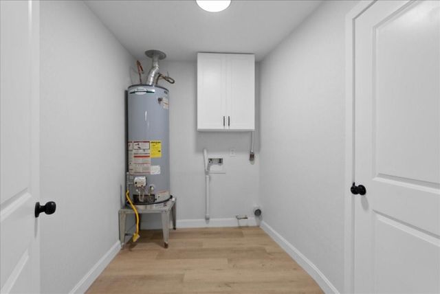 122 N Holly Drive, Baytown, TX 77520