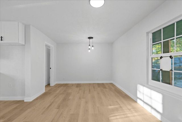 122 N Holly Drive, Baytown, TX 77520