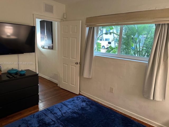 1515 W Ave 1 1, Miami Beach, FL 33139
