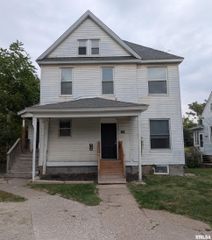 618 DOUGLAS Court, Davenport, IA 52803
