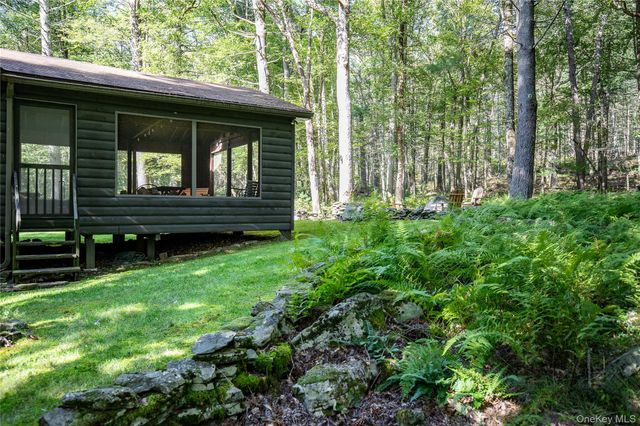 30 Woods Road, Yulan, NY 12792