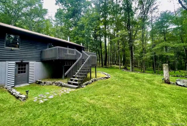 30 Woods Road, Yulan, NY 12792