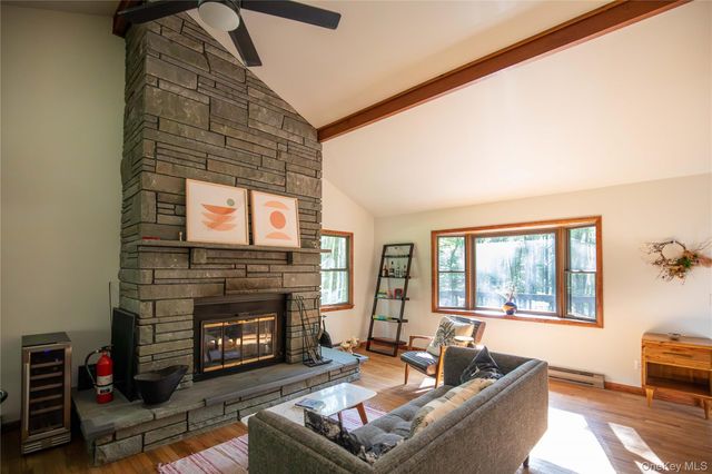 30 Woods Road, Yulan, NY 12792