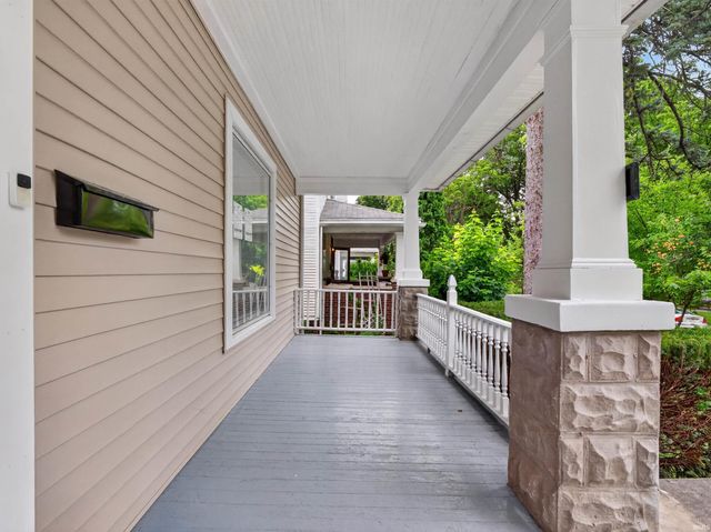 1152 W Oakdale Drive, Fort Wayne, IN 46807