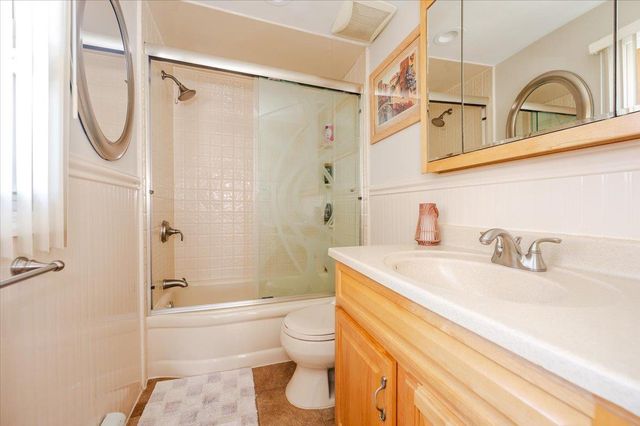 40 roosevelt Avenue, Inwood, NY 11096