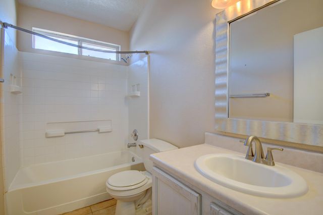 10615 Quasar Street NW, Albuquerque, NM 87114