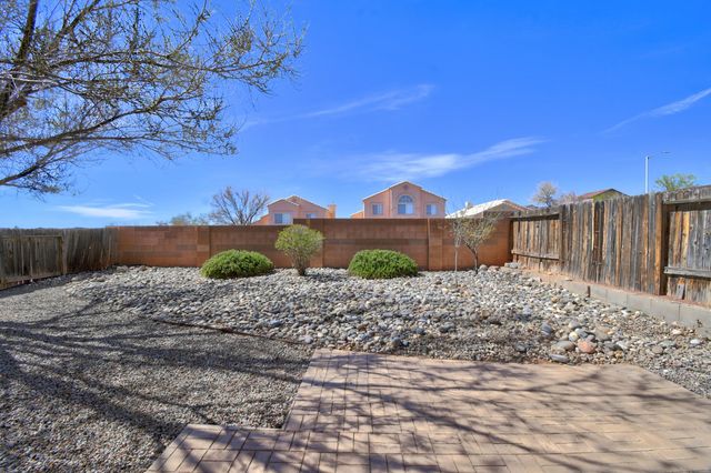 10615 Quasar Street NW, Albuquerque, NM 87114