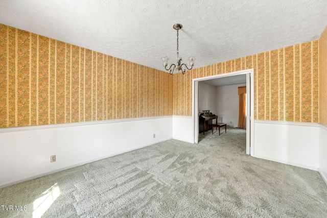 4115 Bloomingdale Road, Kingsport, TN 37660