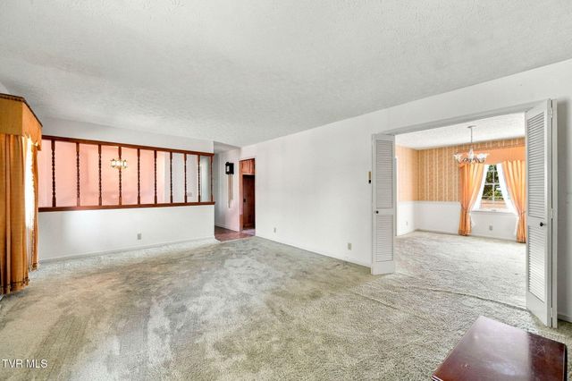 4115 Bloomingdale Road, Kingsport, TN 37660