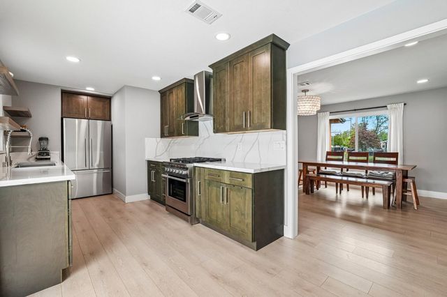 5250 Sonora Way, Carmichael, CA 95608