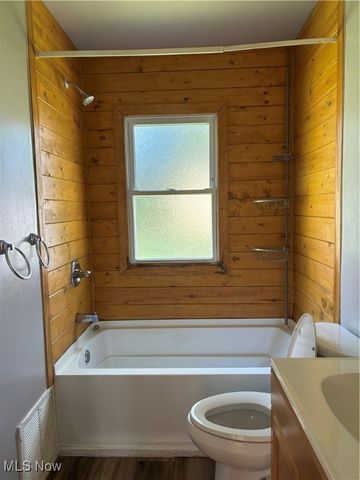 1821 W 8th Street, Ashtabula, OH 44004