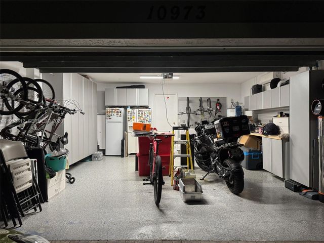 10973 NW 53rd Ln, Doral, FL 33178