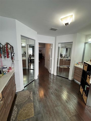 10973 NW 53rd Ln, Doral, FL 33178