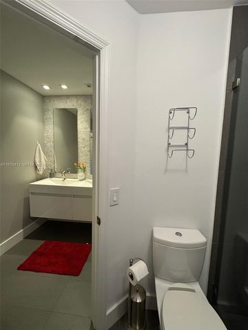 10973 NW 53rd Ln, Doral, FL 33178