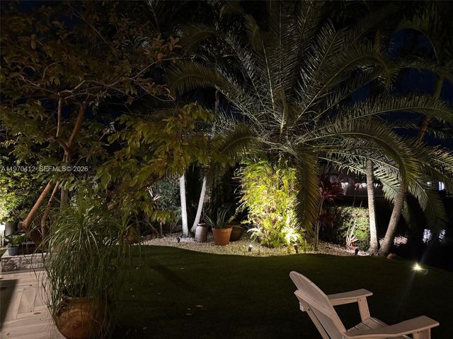 10973 NW 53rd Ln, Doral, FL 33178