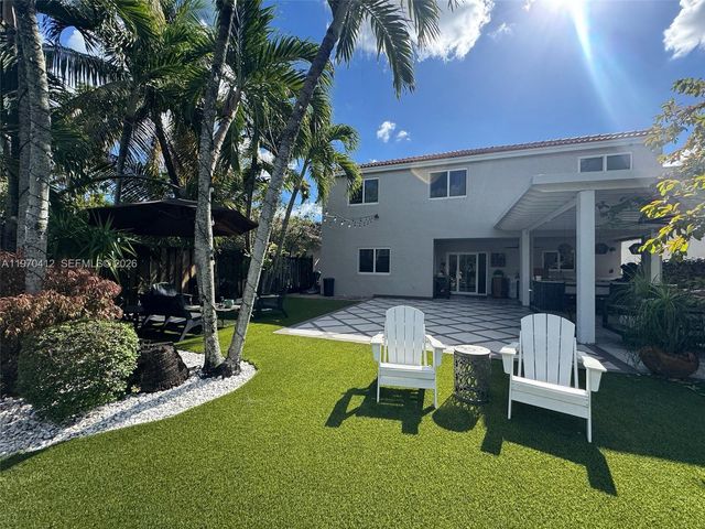 10973 NW 53rd Ln, Doral, FL 33178