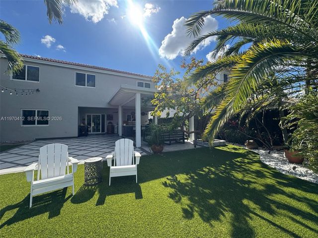 10973 NW 53rd Ln, Doral, FL 33178