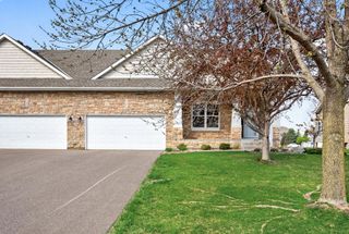 17281 Eagleview Drive 197, Farmington, MN 55024