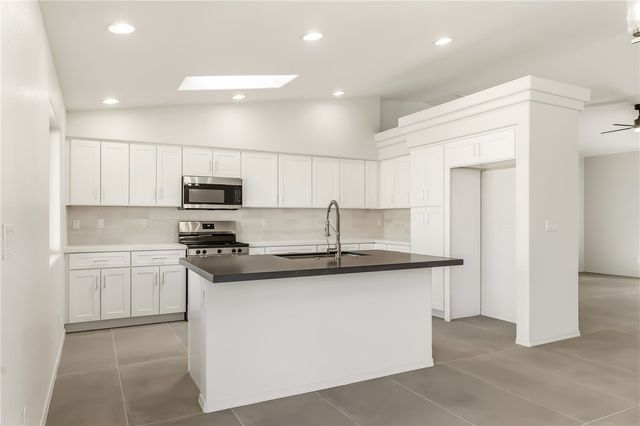 2045 E Crystal Drive, Fort Mohave, AZ 86426