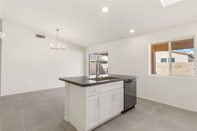 2045 E Crystal Drive, Fort Mohave, AZ 86426