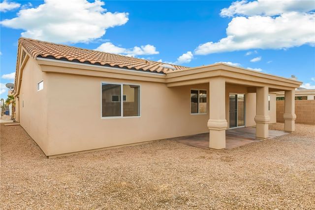 2045 E Crystal Drive, Fort Mohave, AZ 86426