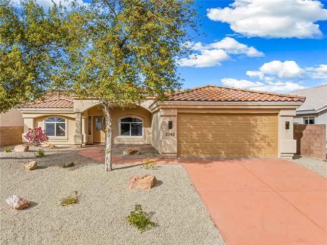 2045 E Crystal Drive, Fort Mohave, AZ 86426