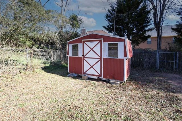 1745 Rockbridge NW Road, Conyers, GA 30012