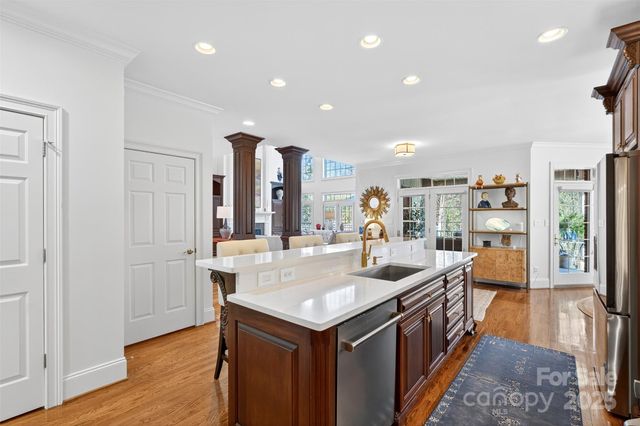 823 Inverness Circle, Spartanburg, SC 29306