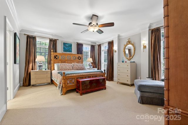 823 Inverness Circle, Spartanburg, SC 29306