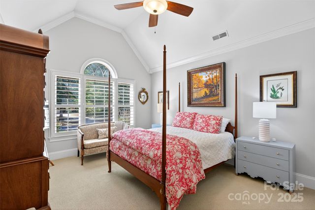 823 Inverness Circle, Spartanburg, SC 29306