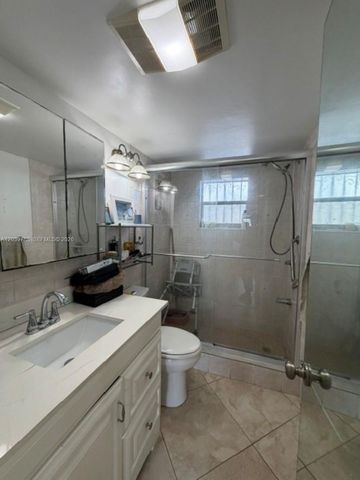 4141 Nautilus Drive 7E, Miami Beach, FL 33140