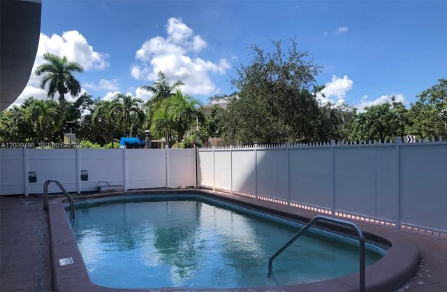 4141 Nautilus Drive 7E, Miami Beach, FL 33140