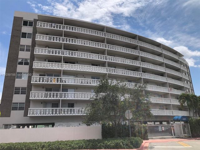 4141 Nautilus Drive 7E, Miami Beach, FL 33140
