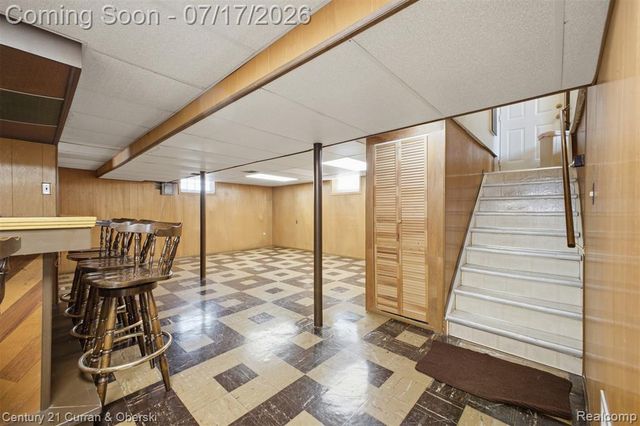 15924 Hanover Avenue, Allen Park, MI 48101