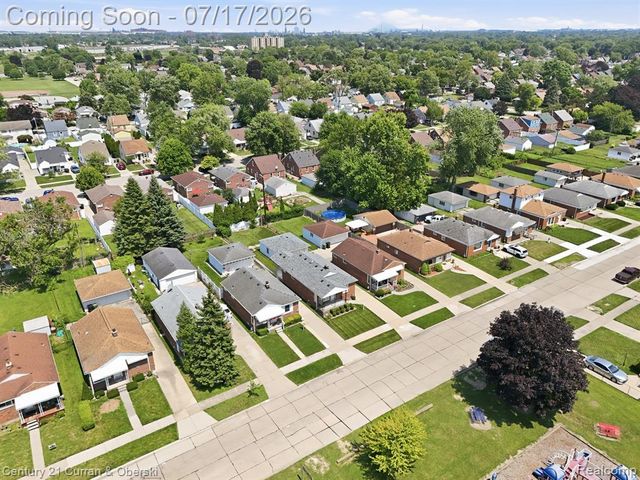 15924 Hanover Avenue, Allen Park, MI 48101