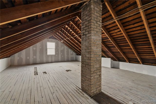 102 Rosedale Street, Buffalo, NY 14207