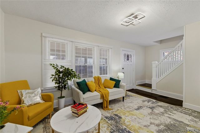 102 Rosedale Street, Buffalo, NY 14207