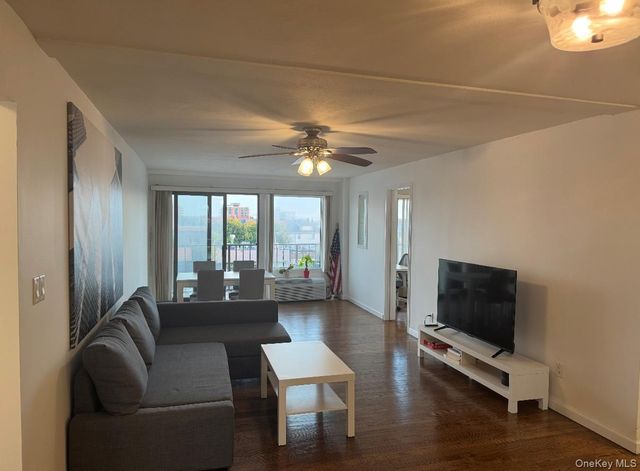 235 W Park Avenue 308, Long Beach, NY 11561