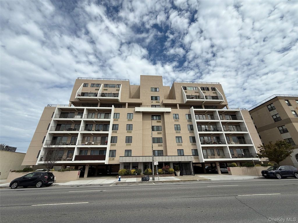 235 W Park Avenue 308, Long Beach, NY 11561