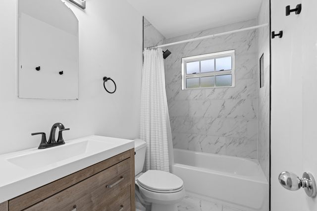 498 NE 30th Street, Boca Raton, FL 33431