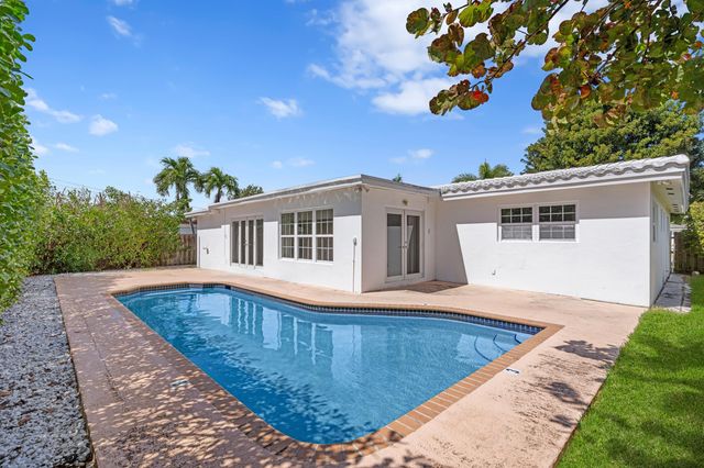 498 NE 30th Street, Boca Raton, FL 33431