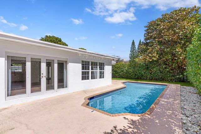 498 NE 30th Street, Boca Raton, FL 33431