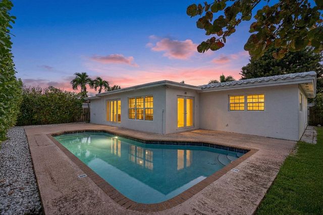 498 NE 30th Street, Boca Raton, FL 33431