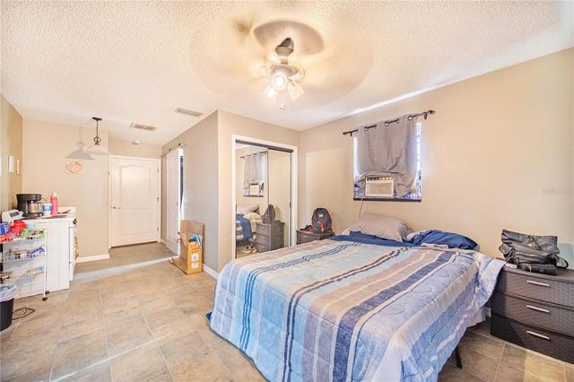 34415 KINGFISH STREET, Fruitland Park, FL 34731