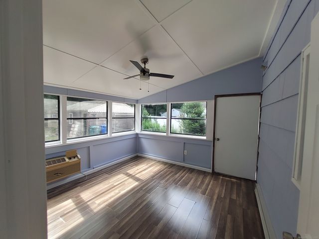 707 Circular Avenue, Hamden, CT 06514